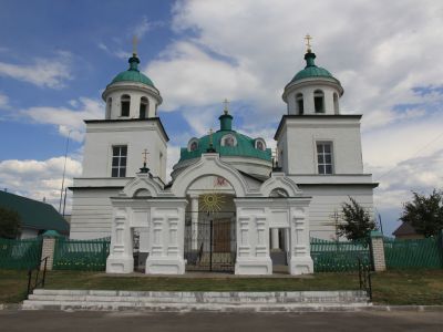 Крестовоздвиженская церковь