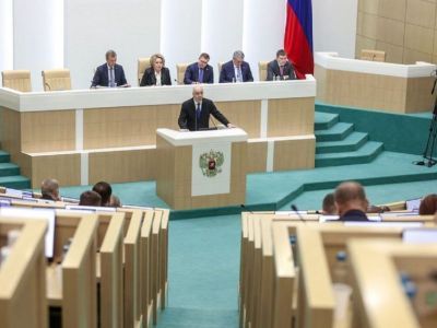 Совет Федерации одобрил закон о федеральном бюджете на ближайшие три года