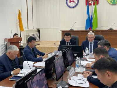 Сергей Местников проверил в Таттинском районе подготовку к Играм Манчаары