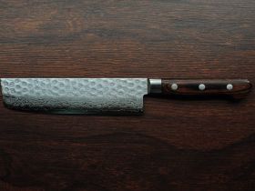 Нож Накири (шинковочный) 160 мм, Sakai Takayuki, сталь VG-10 Damascus 17 слоев, рукоять pakka wood