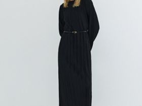 Трикотажное платье с ремнём, Черный