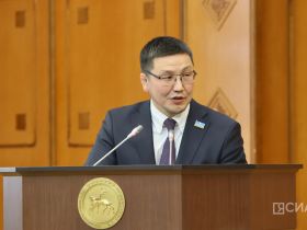 В Якутске отметили 75-летие легендарного борца Александра Иванова