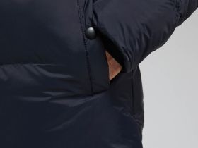 Стеганая куртка с капюшоном