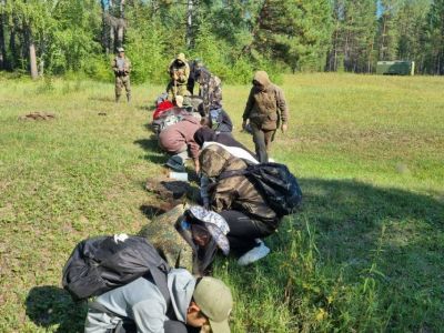 Останки носорога обнаружили участники детской экспедиции в Якутии