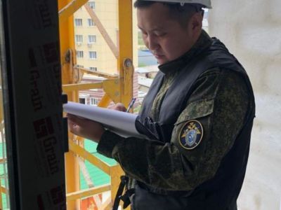 Пострадавший на стройке в Якутске находится в тяжелом состоянии