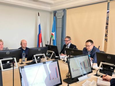 Завоз грузов в зимний период по инфракструктуре «Железных дорог Якутии» обсудили в Минтрансе