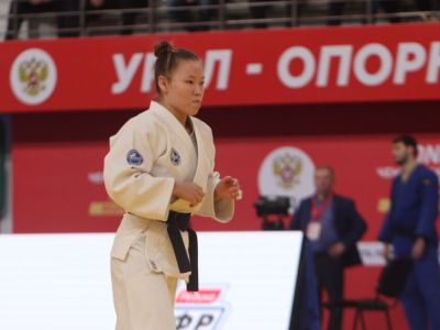 Карина Ефимова уступила на турнире Большого шлема олимпийской чемпионке