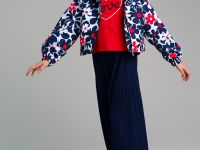 Куртка текстильная с полиуретановым покрытием для девочек (ветровка)