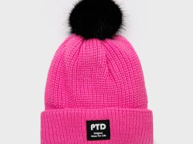 Шапка трикотажная для девочек