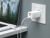 Сетевое зарядное устройство Deppa (11443) Wall charger GaN 65W 3.0А 2хType-C/USB (белый)