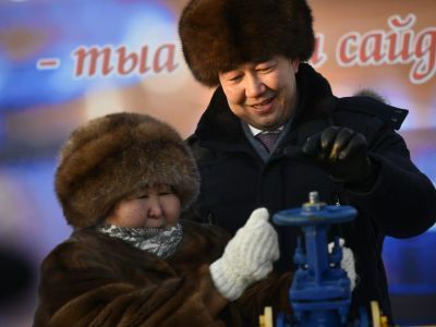 «Пусть в ваших домах всегда будет тепло и уютно». В микрорайоне Куогалы села Чурапча запущен газ