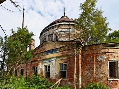 Крестовоздвиженская церковь