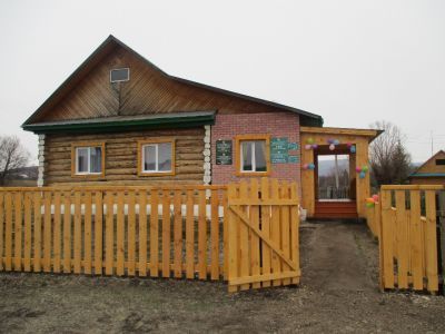 Исякаевский сельский клуб