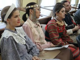 Тему единства народов обсудили на круглом столе «Кустук» в Якутске