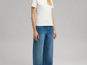 Приталенная футболка из джерси