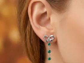 Пусеты из серебра с изумрудами э0678пс12250369