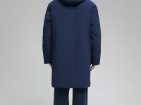 Утепленная парка с капюшоном