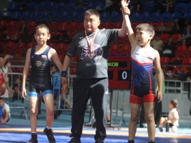 Открытый республиканский турнир Павла Пинигина собрал более 400 борцов