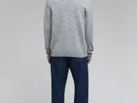 Свитер мужской