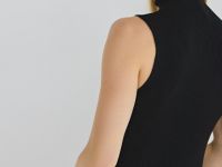 Вязаное платье с воротником-стойкой, Черный