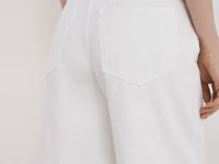 Шорты-бермуды со средней посадкой, Белый