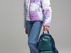 Куртка текстильная с полиуретановым покрытием для девочек