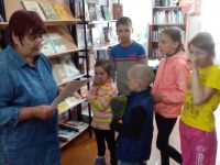 Библиотека деревни Погорелка