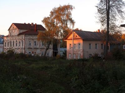 Дом Сереневых