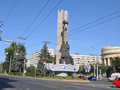 Памятный знак в честь 400-летия города Царицына - Сталинграда - Волгограда