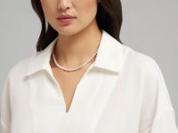 Свободная блузка изо льна и вискозы