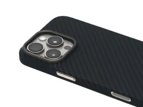 Чехол-накладка Kzdoo Keivlar Case для iPhone 16 Pro карбоновый (черно-серый в полоску)