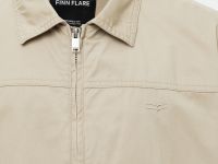 Ветровка из хлопка с отложным воротником