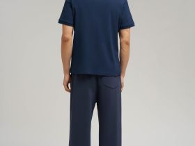 Поло облегающего кроя из хлопкового трикотажа