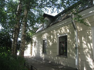 Флигель
