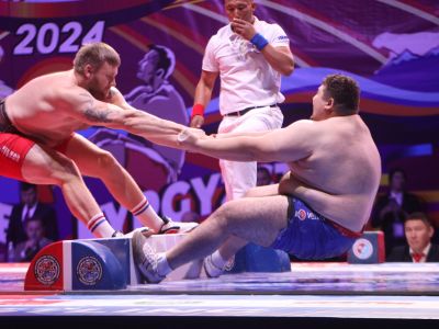 В Нерюнгри определят абсолютных чемпионов России по мас-рестлингу