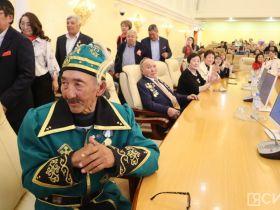 Семейный стаж в 861 год: в Якутии чествовали лучшие трудовые династии