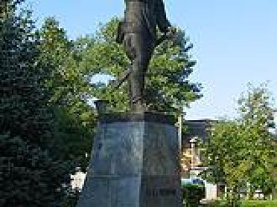 Памятник Н.А. Щорсу