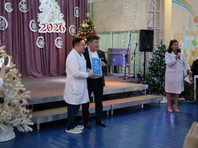 18 лет помощи и надежды: АЭБ продолжает поддержку детского онкоотделения