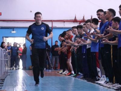 Потомок легендарного силача Мас Мэхээлэ впервые отобрался на Игры Дыгына