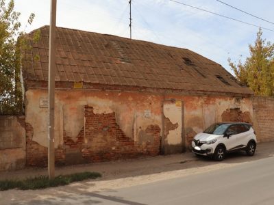 Дом жилой /административное здание фруктовых и минеральных вод/