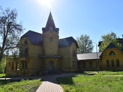 Дом Мухановых