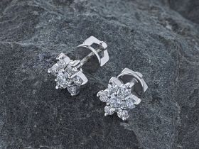 Пусеты из белого золота э4712пс02100700