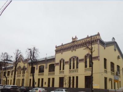 Здание губкома, в котором в 1920-23 гг. работал секретарём губкома Бауман Карл Янович. Здесь находился штаб народного ополчения г. Курска