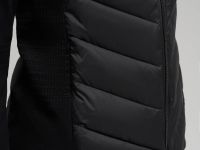 Стеганая куртка с искусственным утеплителем и водо