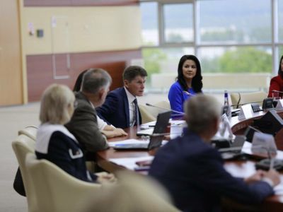 Меры поддержки рождаемости обсудили на Всероссийской демографической конференции во Владивостоке