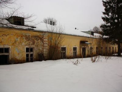 Два служебных корпуса