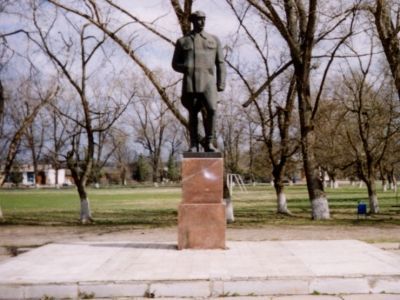 Памятник Д.П. Жлобе