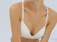 Бюстгальтер с формованными чашками, Белый