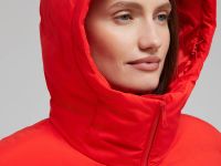 Утепленная куртка с капюшоном