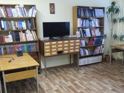 Оверятская поселковая библиотека